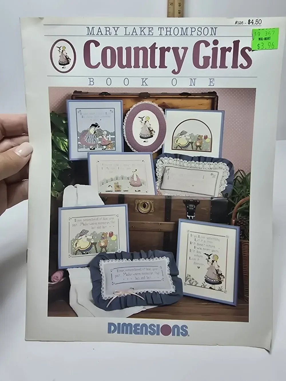 Country Girls 126 Dimensions Counted Cross Stitch 1987 Mary lake Thompson